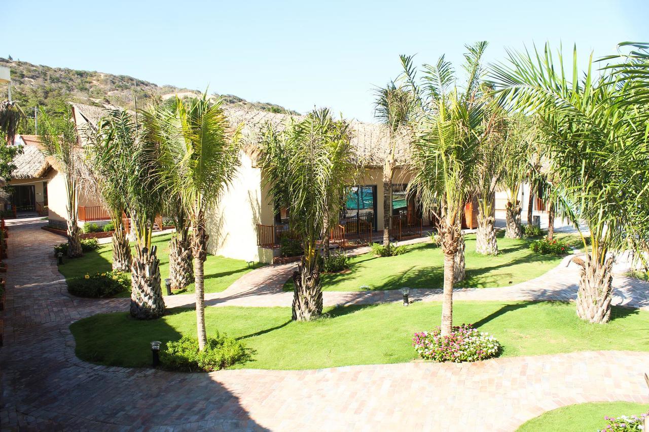 Eagles Beach Resort Phan Thiet Exterior foto
